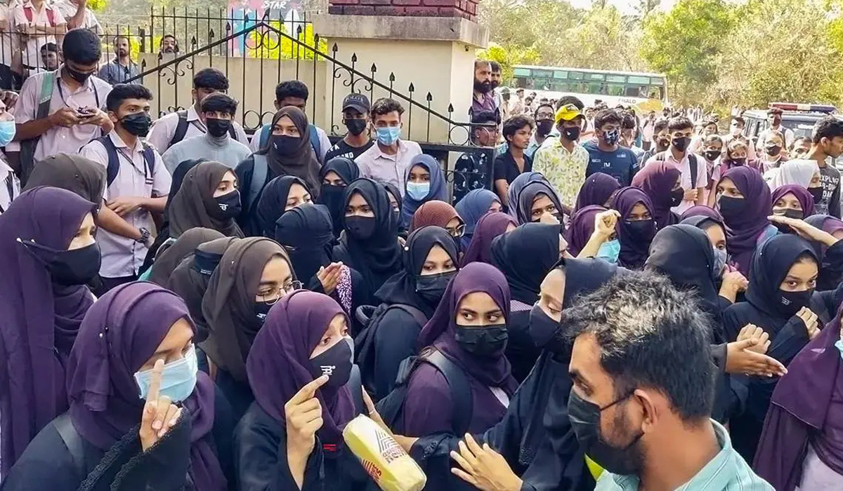 Muslim school girls